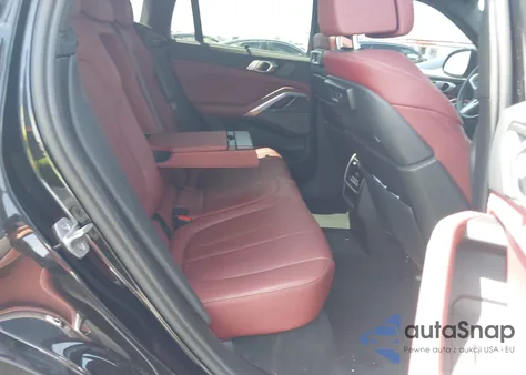 2021 BMW X6 M50I z USA, uszkodzony, nr VIN 5UXCY8C02M9E90282